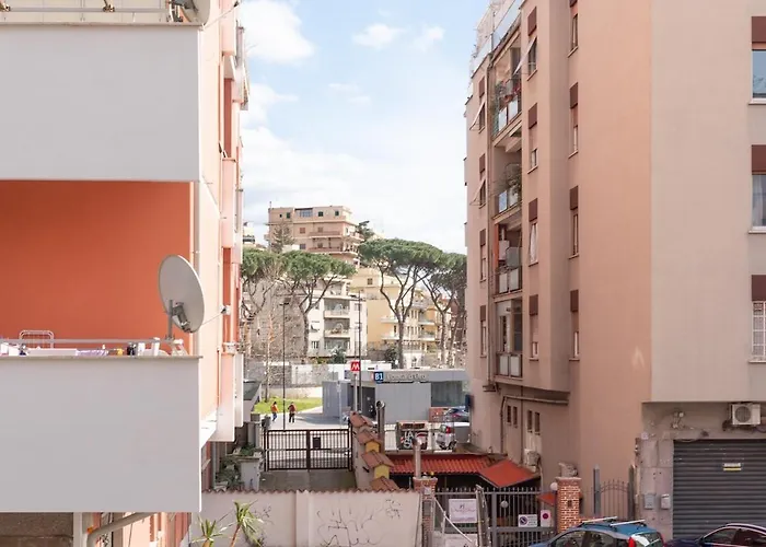 Ampio - Vasca - Metro Adiacente * Roma