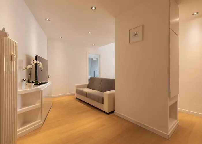 Apartamento Ampio - Vasca - Metro Adiacente *