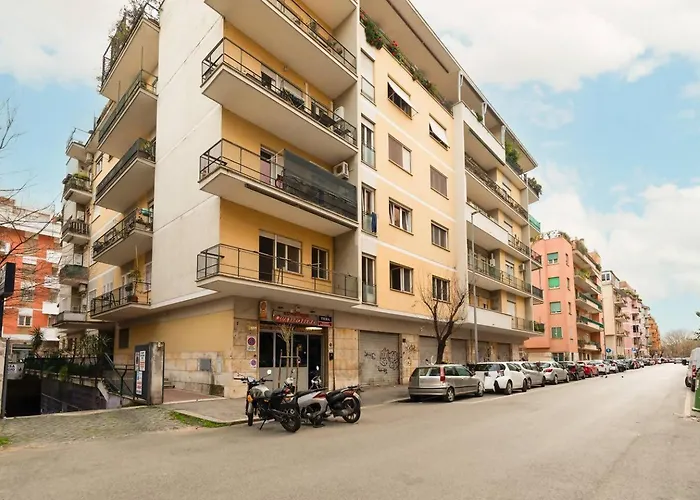 Apartamento Ampio - Vasca - Metro Adiacente Roma