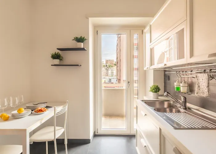 Apartamento Ampio - Vasca - Metro Adiacente