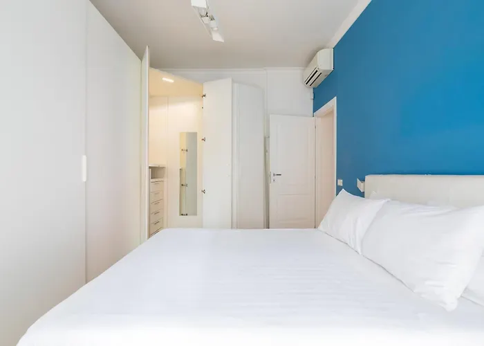 Ampio - Vasca - Metro Adiacente Apartamento